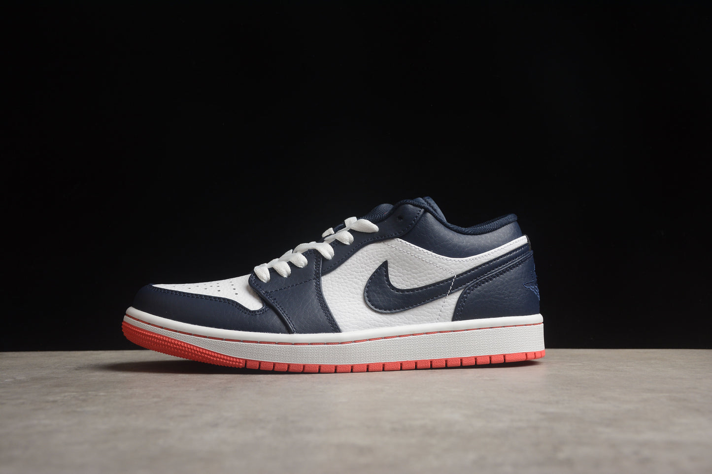 Air Jordan Low 1 marine et orange
