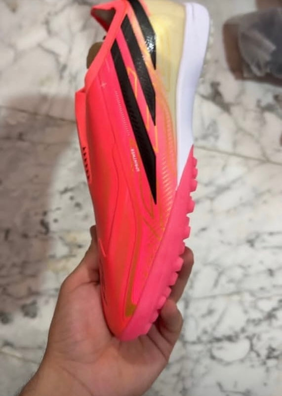 Adidas f50 hyperfast turf - Stock