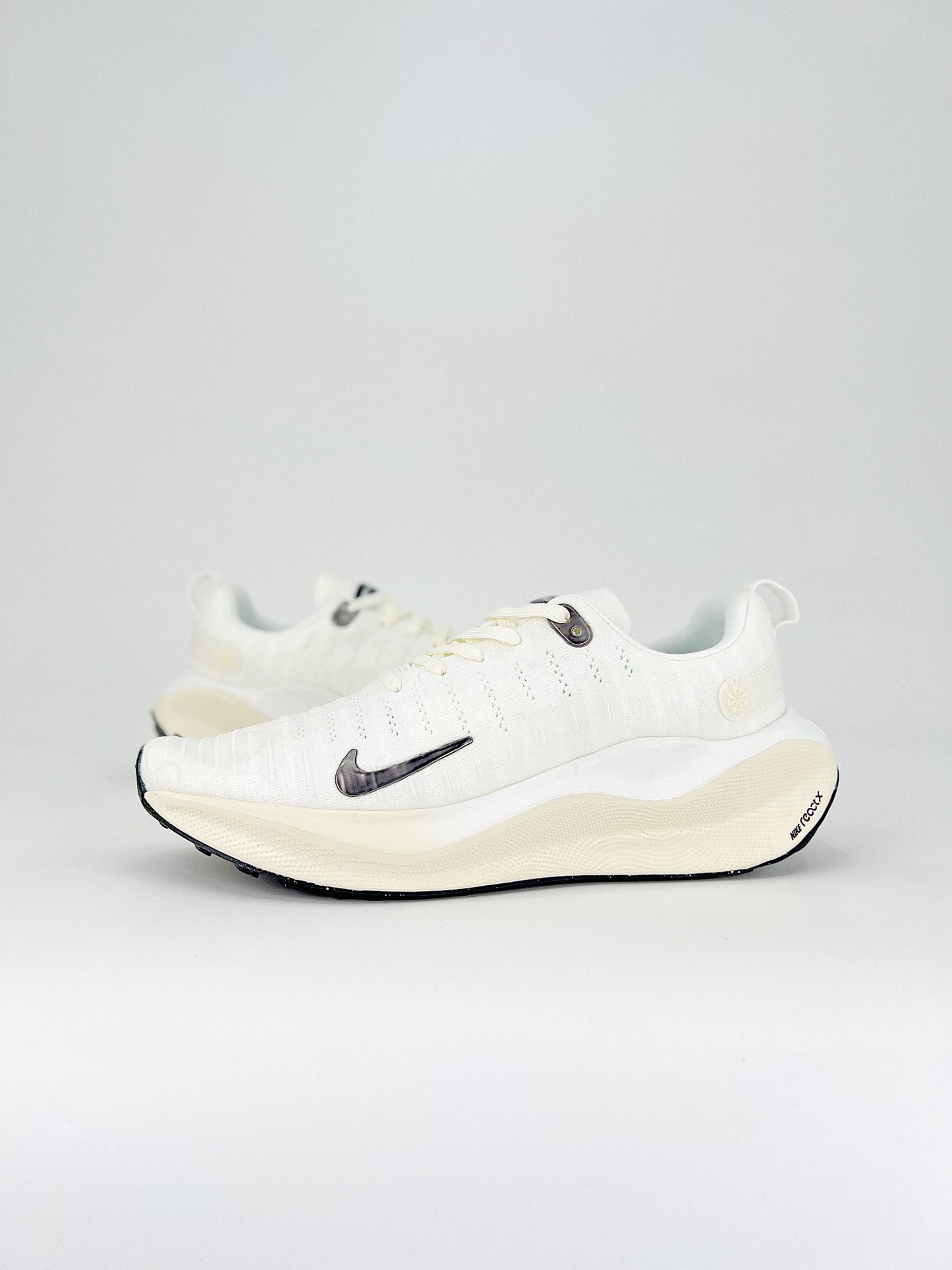 Nike REACTX INFINITY RUN 4