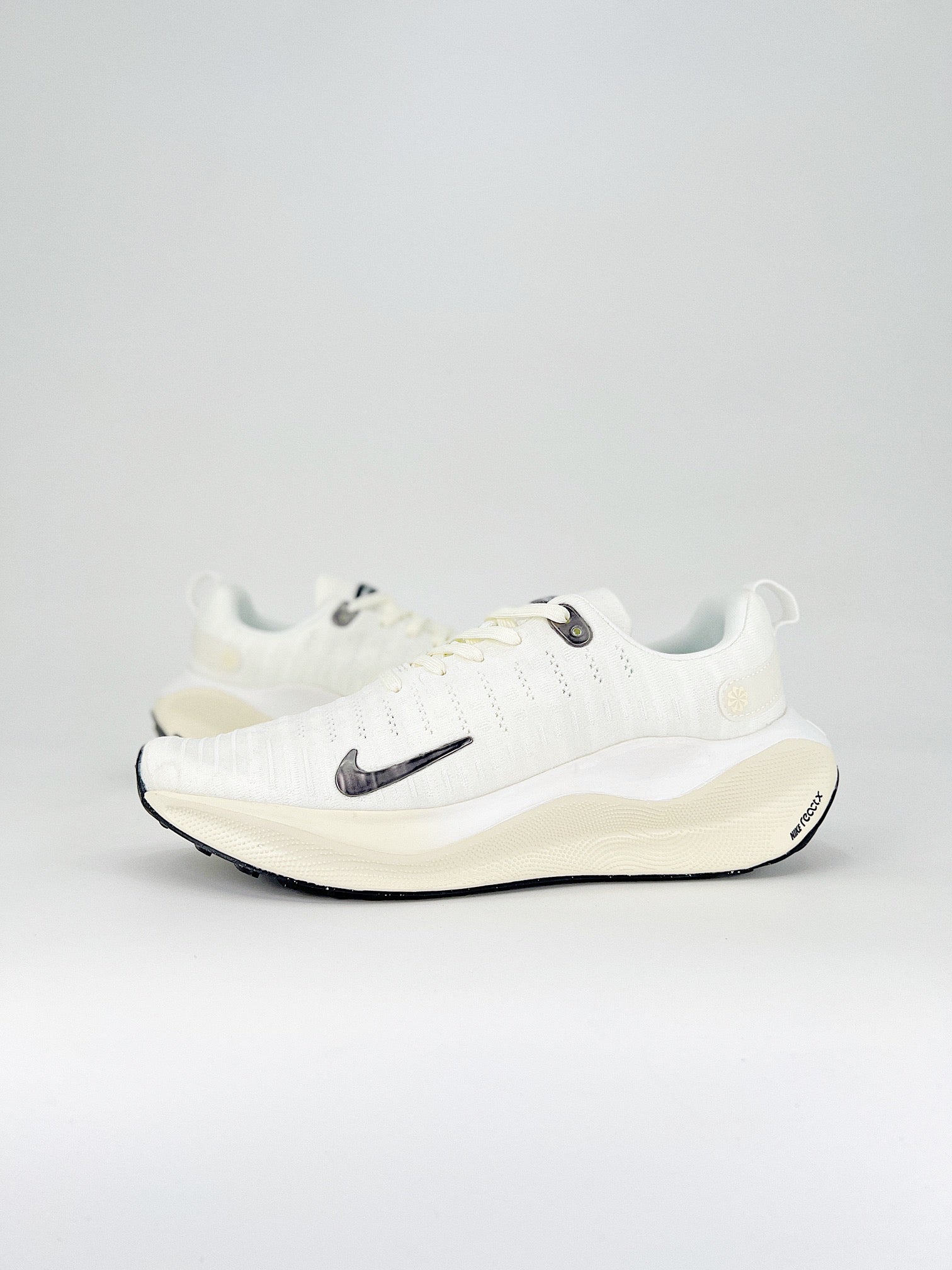 Nike REACTX INFINITY RUN 4