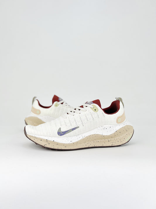 Nike REACTX INFINITY RUN 4