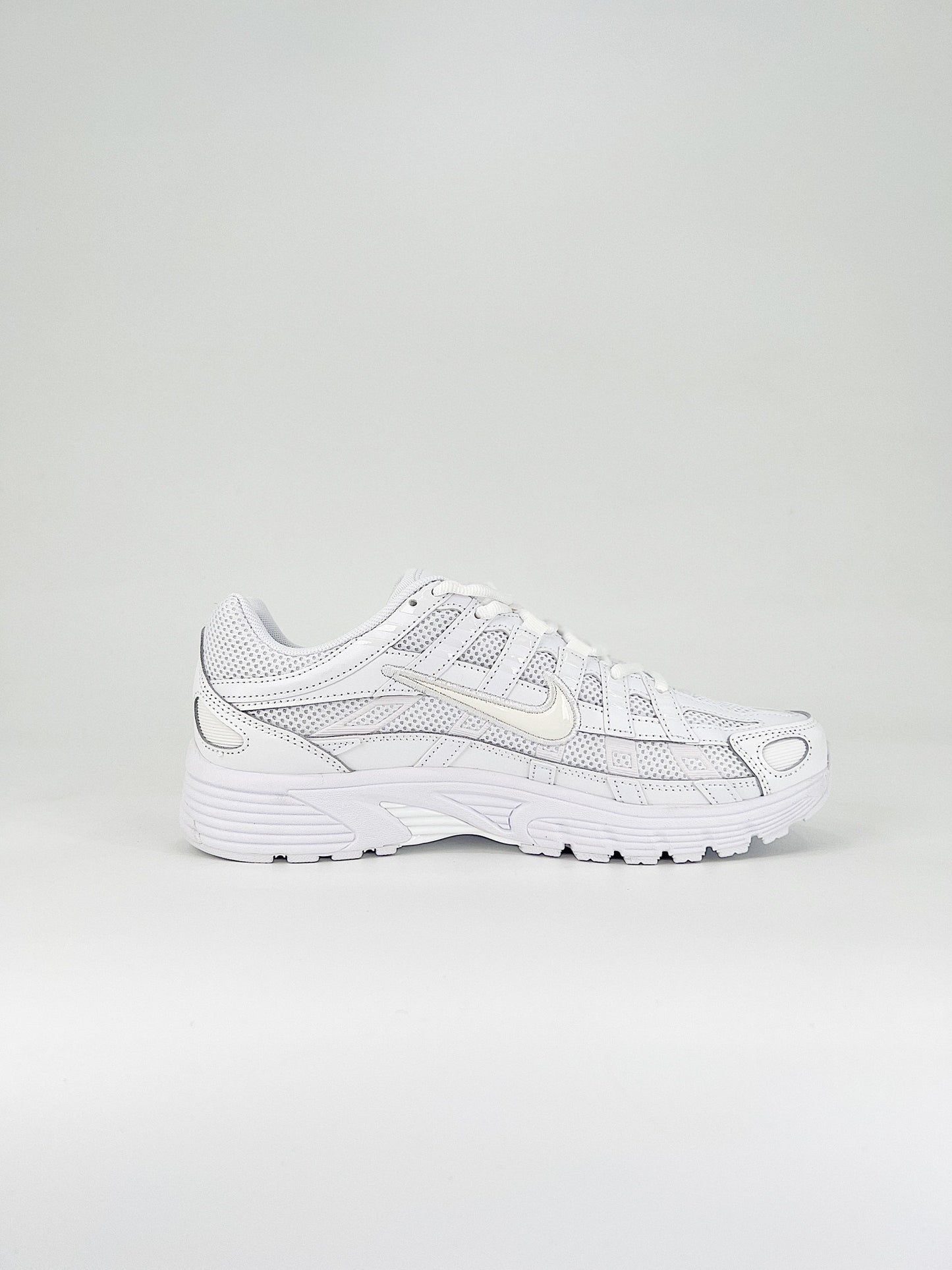Nike P-6000