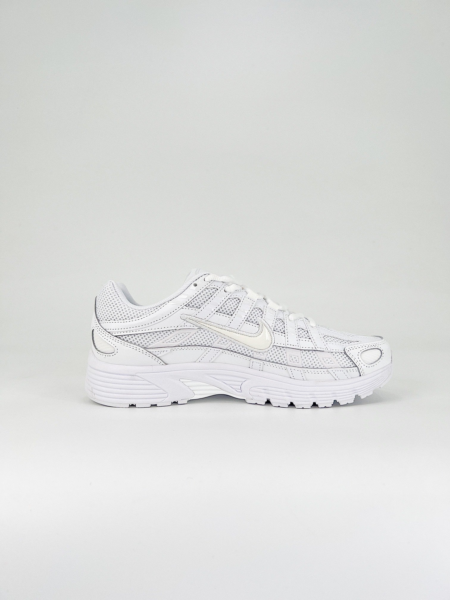 Nike P-6000