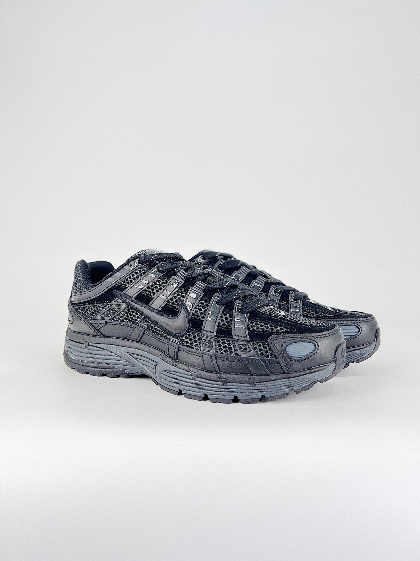 Nike P-6000
