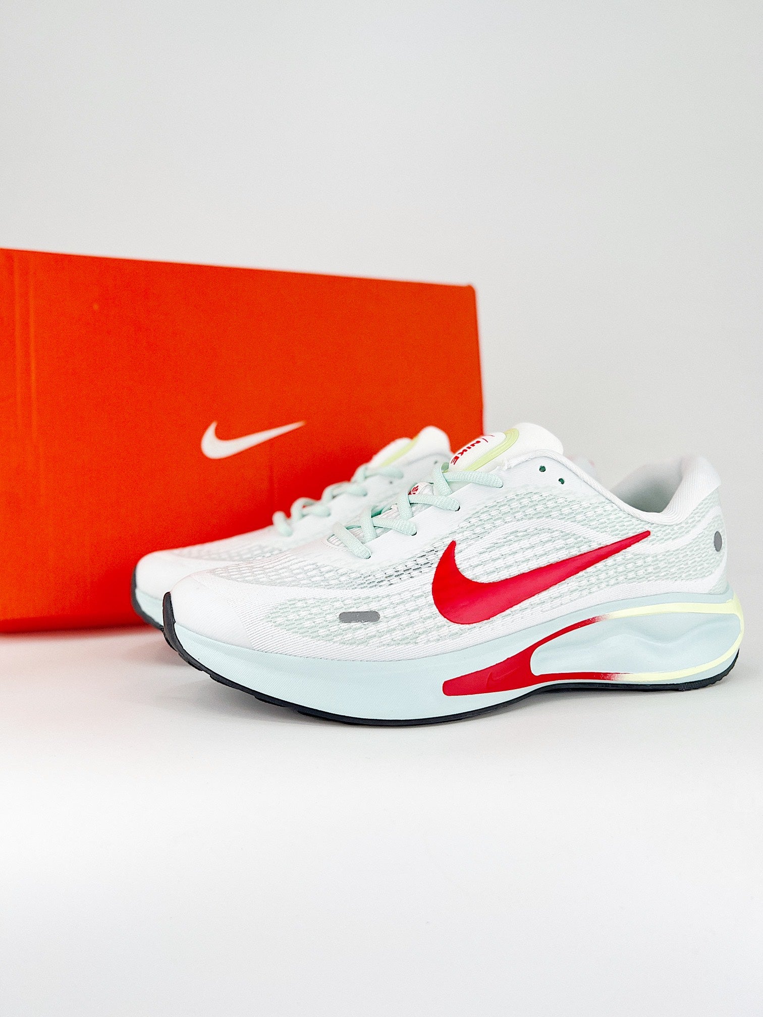 Nike Journey Run