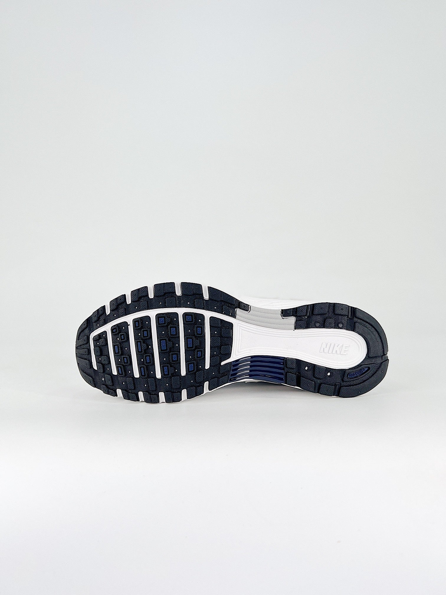 Nike P-6000