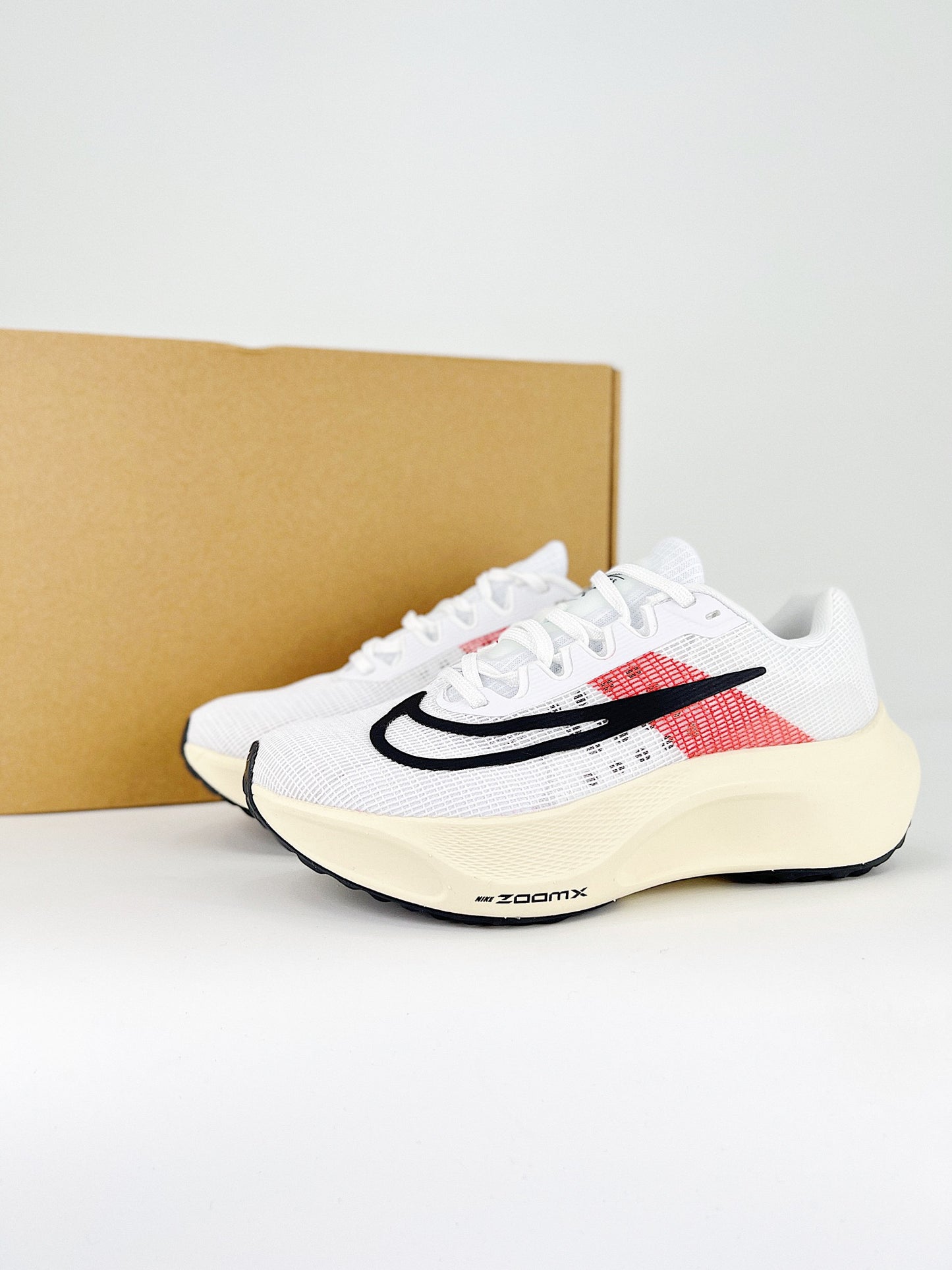 Nk Zoom Fly 5