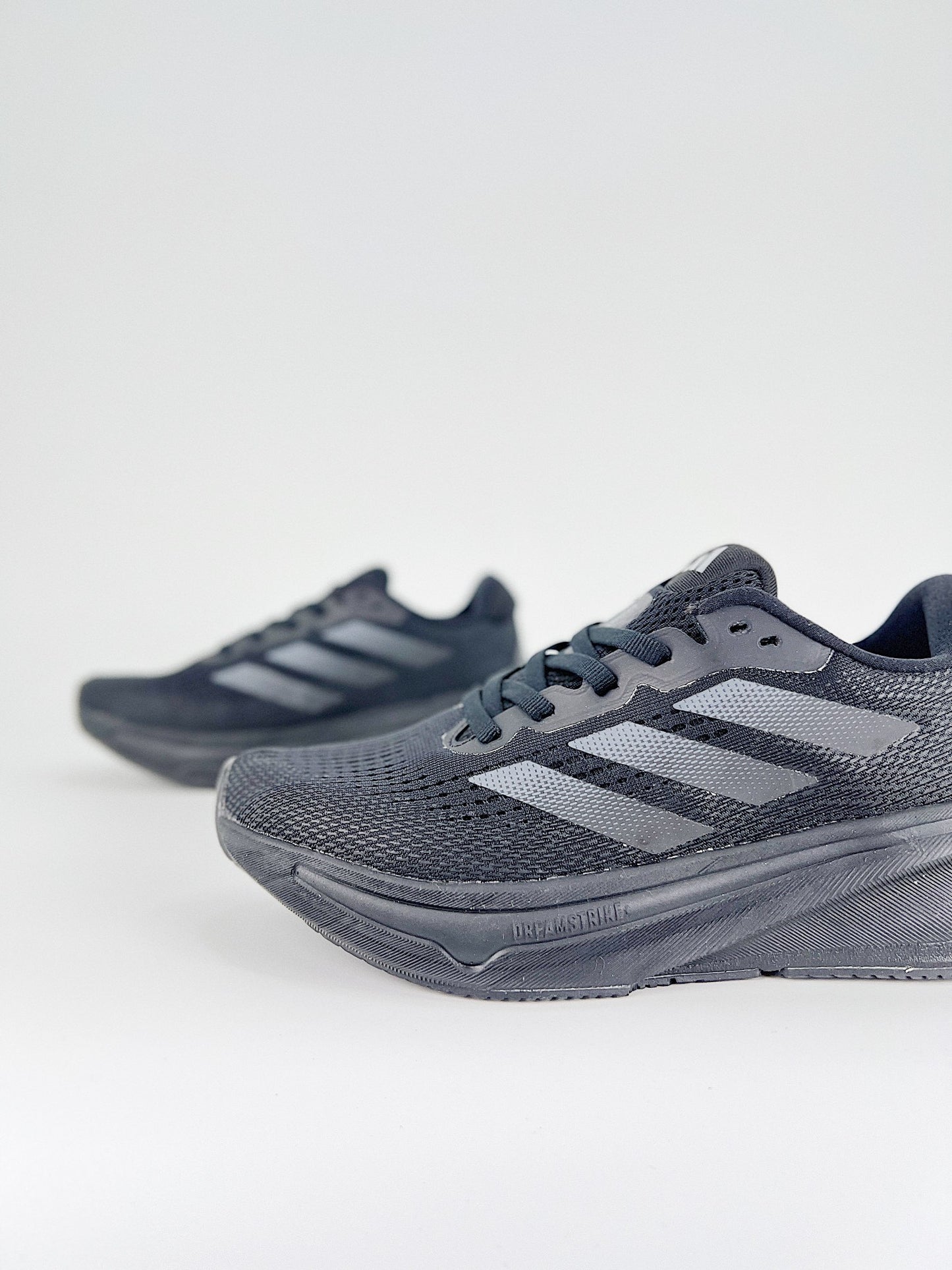 adidas Supernova