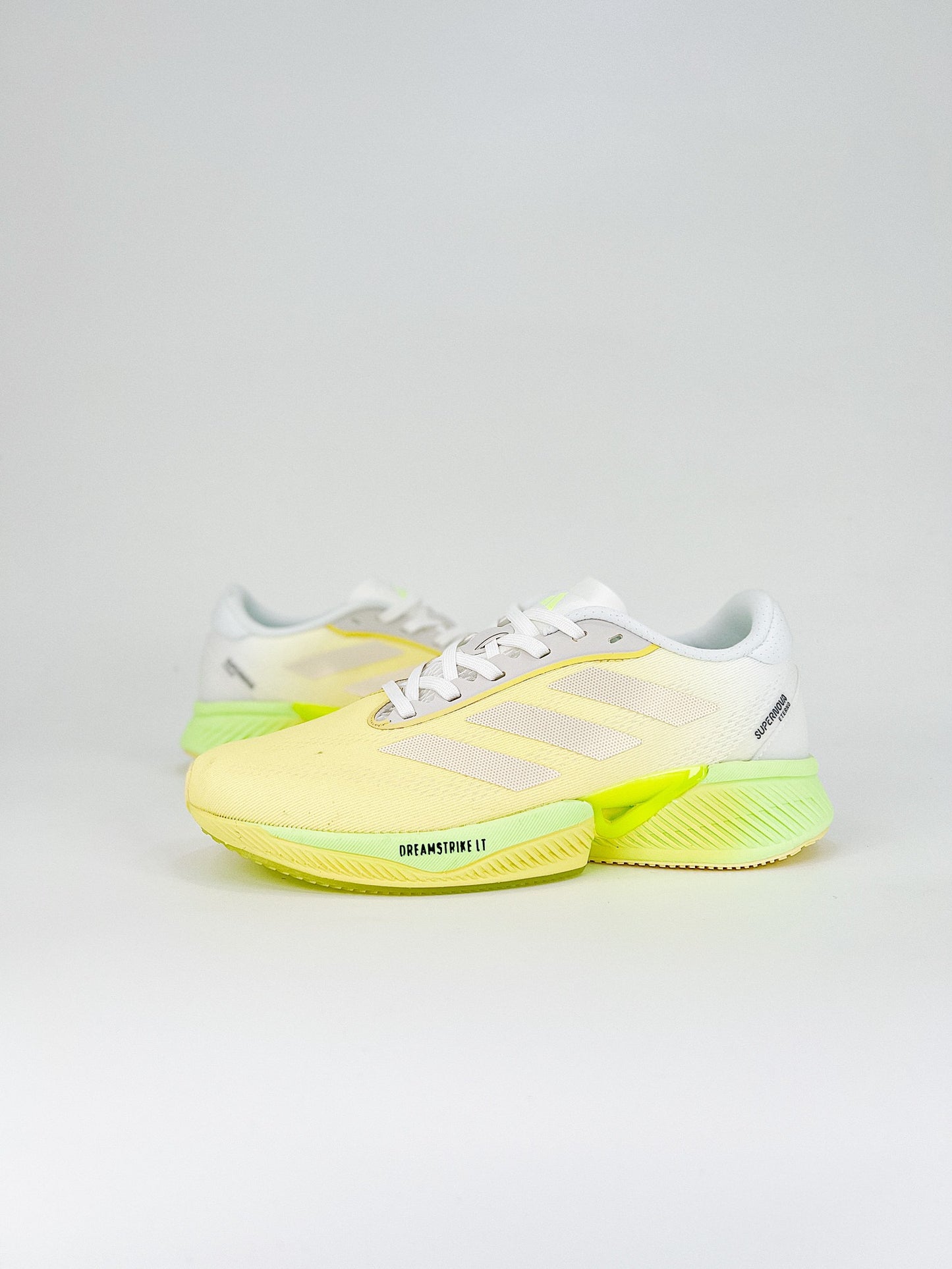 adidas Supernova Eterno