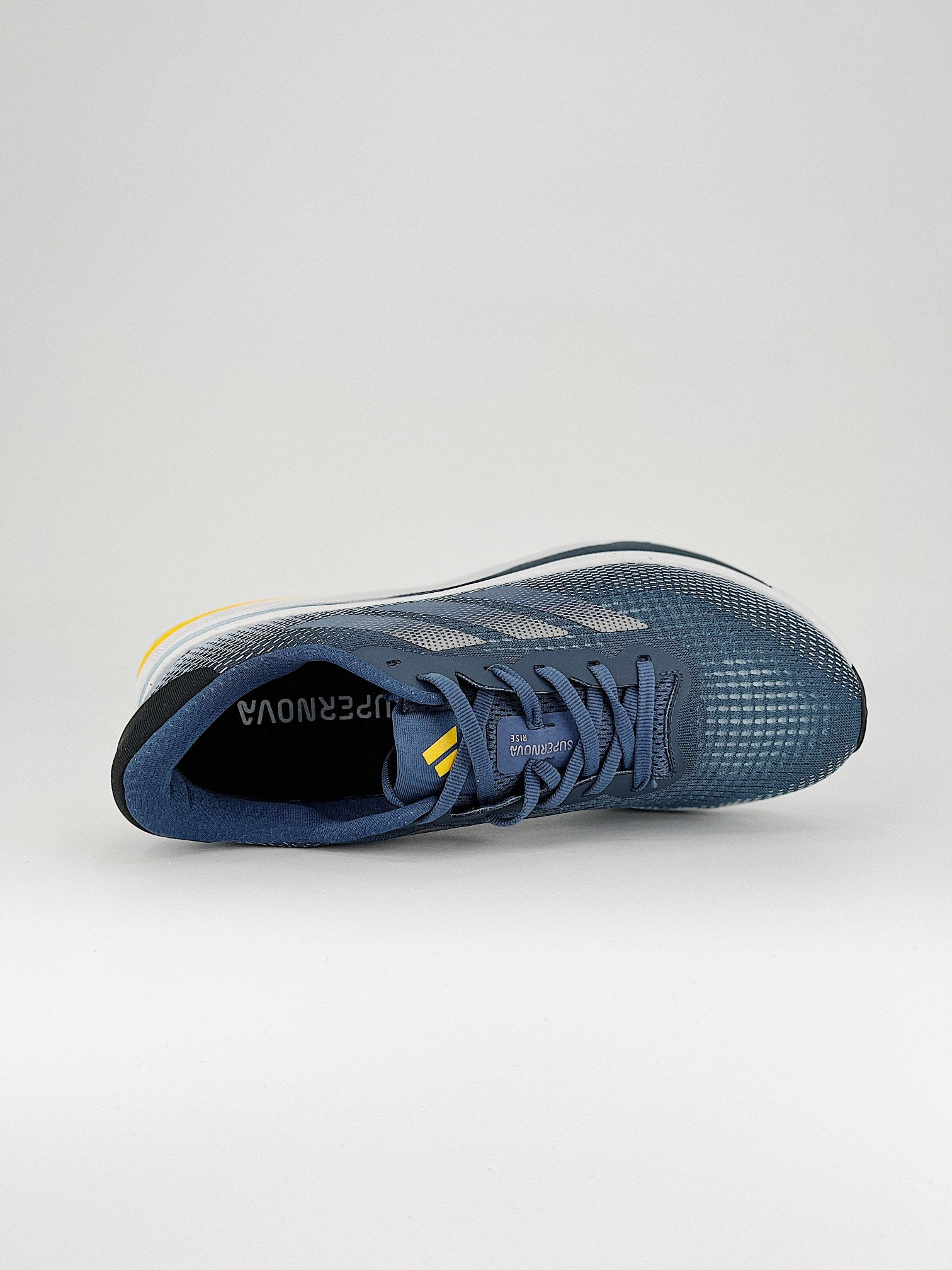 adidas Supernova