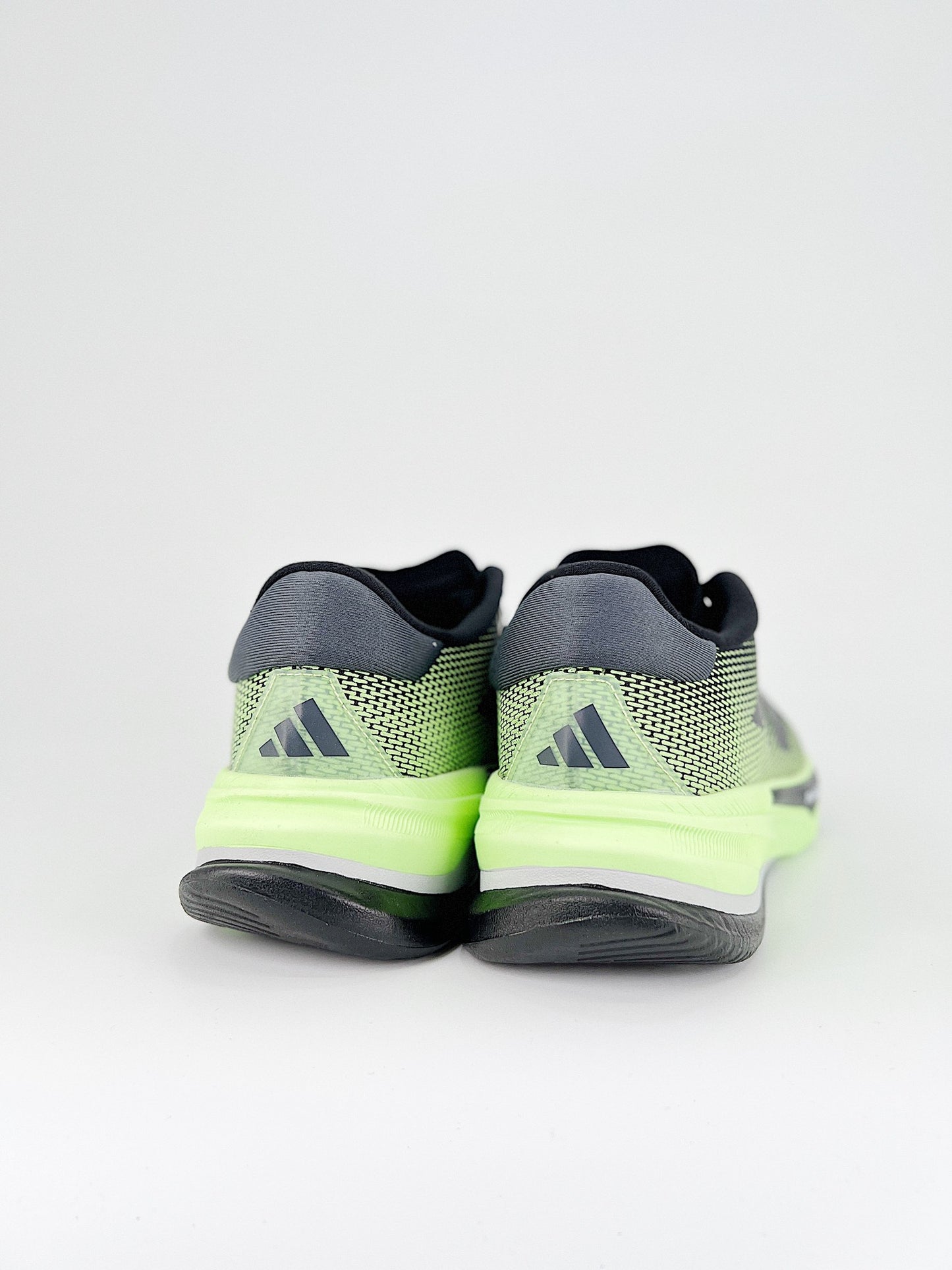 adidas Supernova