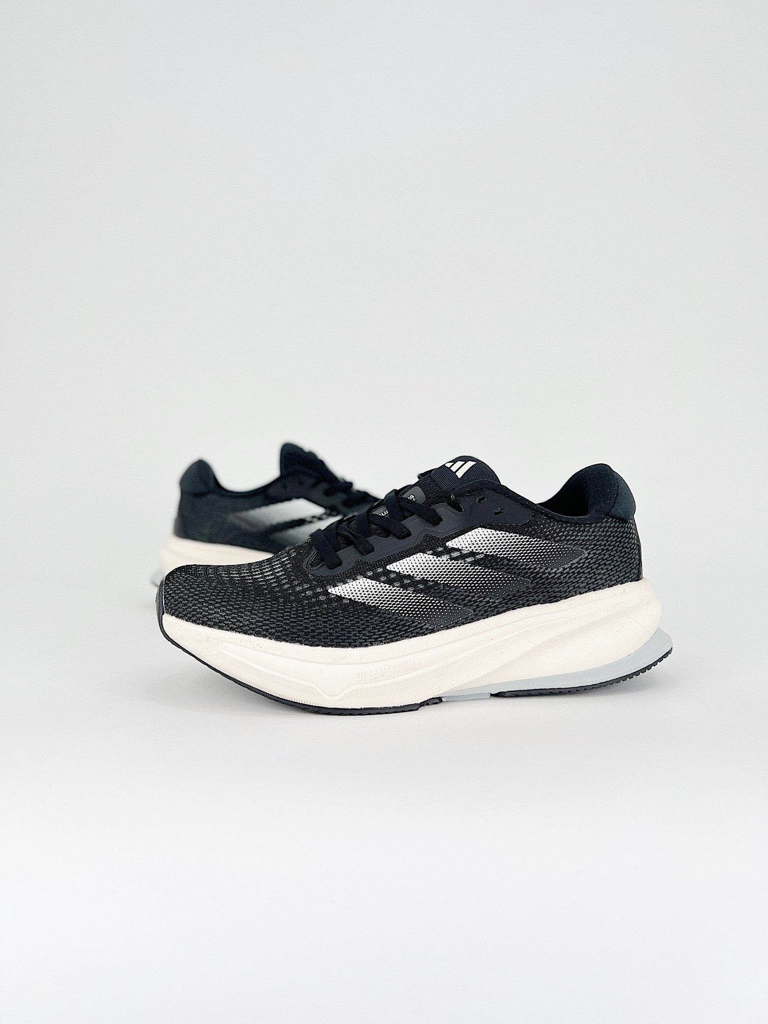 adidas Supernova