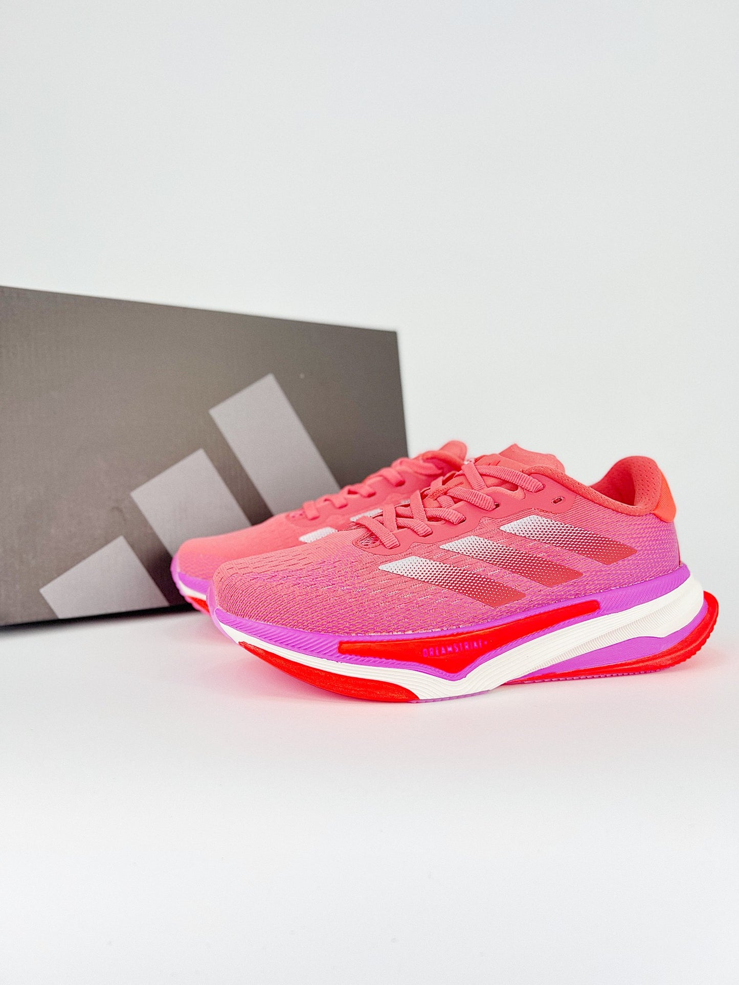 adidas Supernova