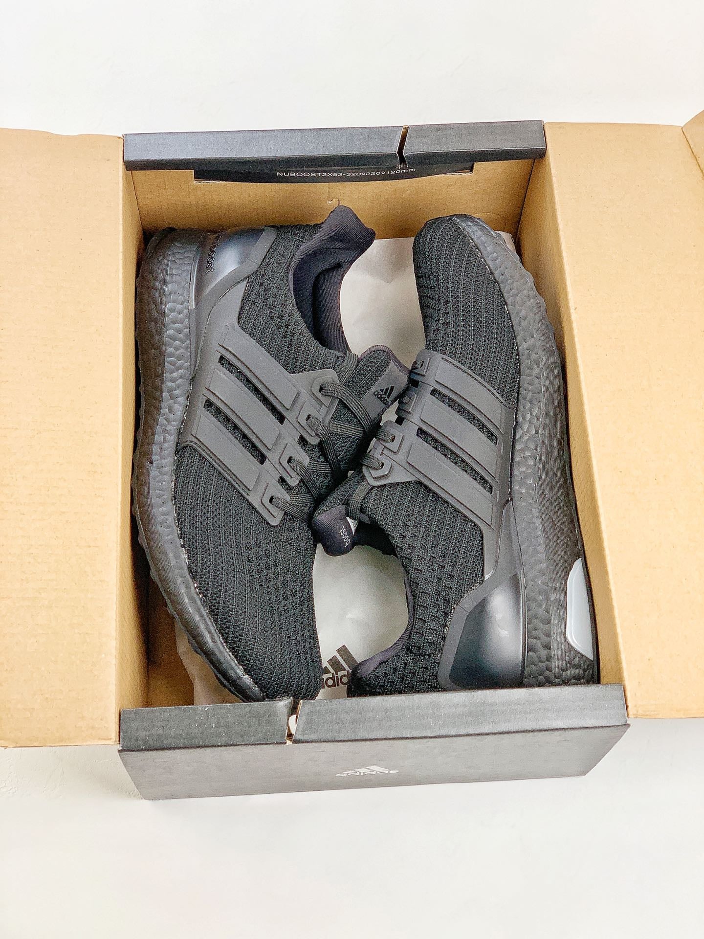 Adidas Ultra Boost 4.0