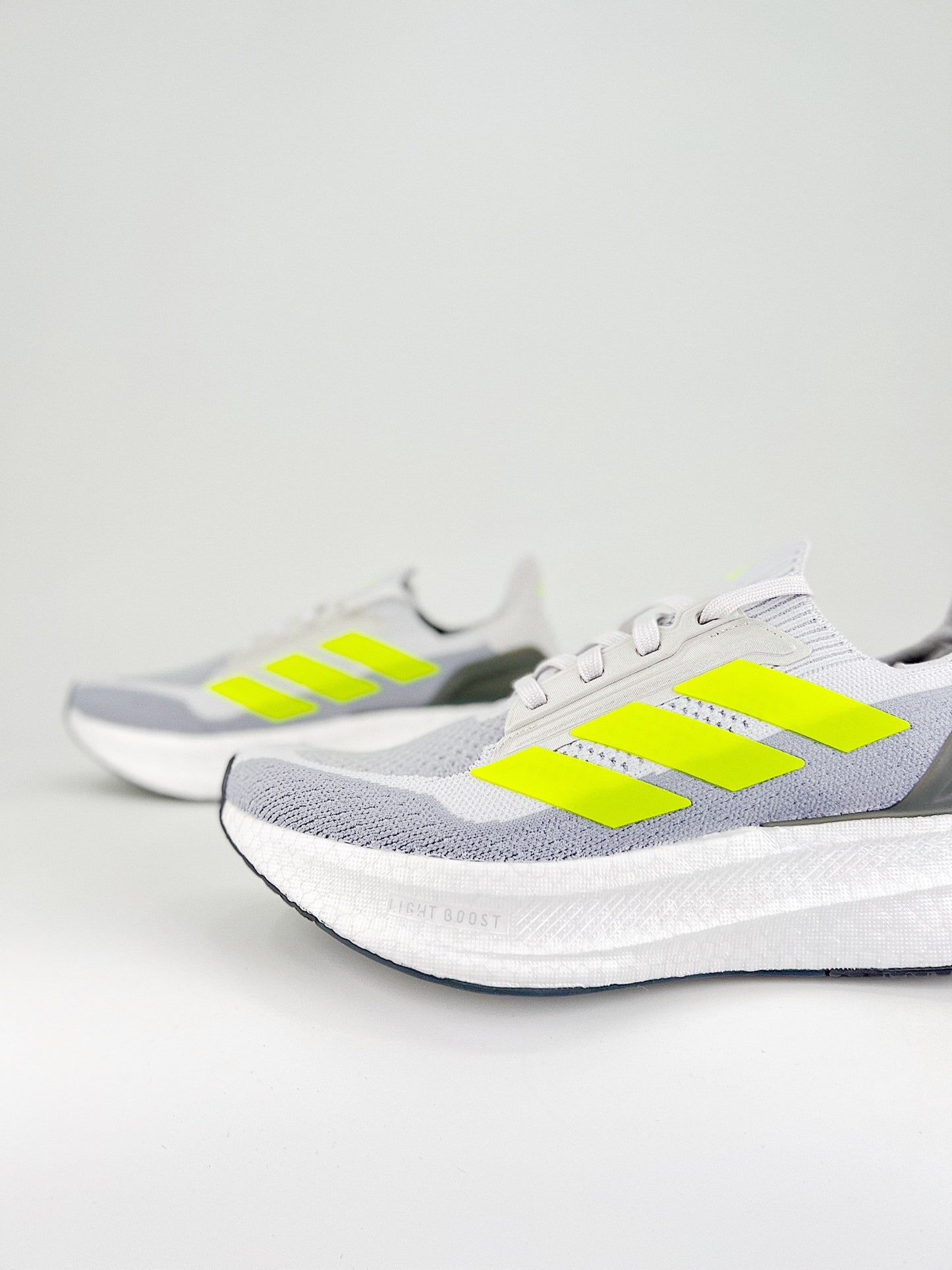 adidas ULTRABOOST 5X