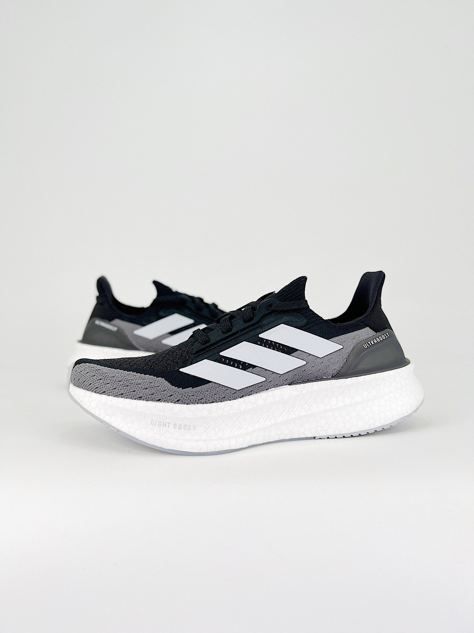 adidas ULTRABOOST 5X