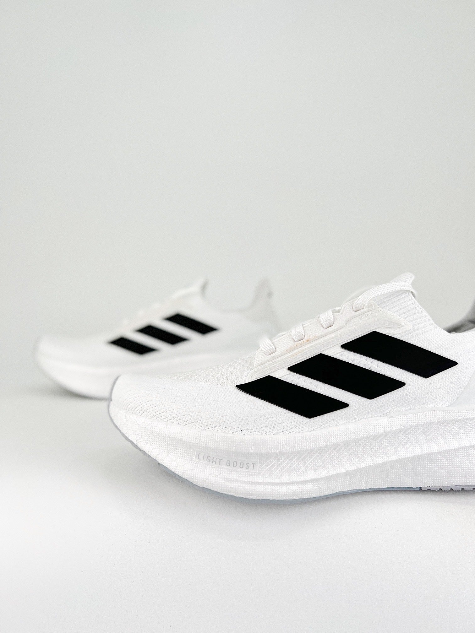 adidas ULTRABOOST 5X