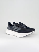 adidas Ultraboost 5.0