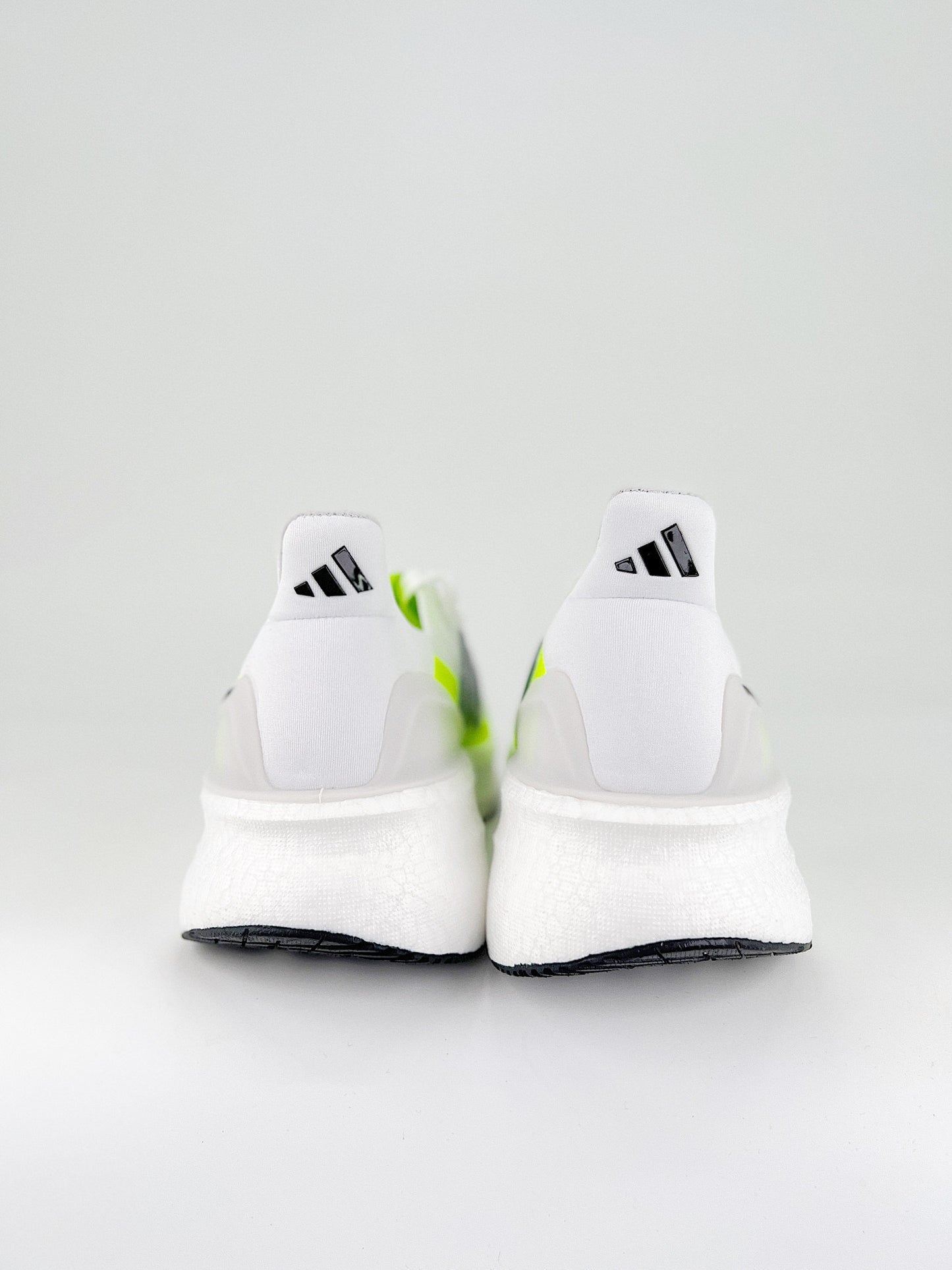 adidas Ultraboost 5.0