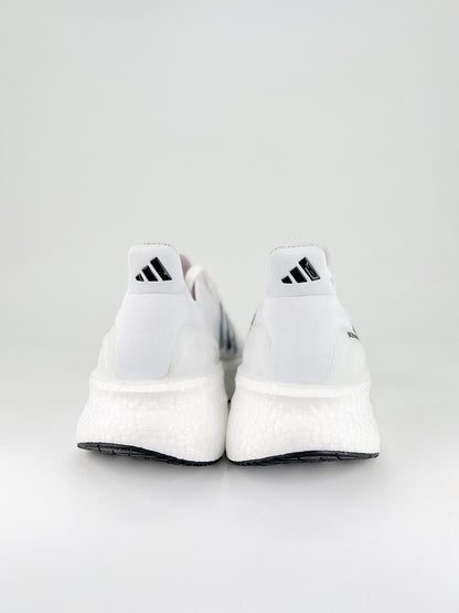 adidas Ultraboost 5.0