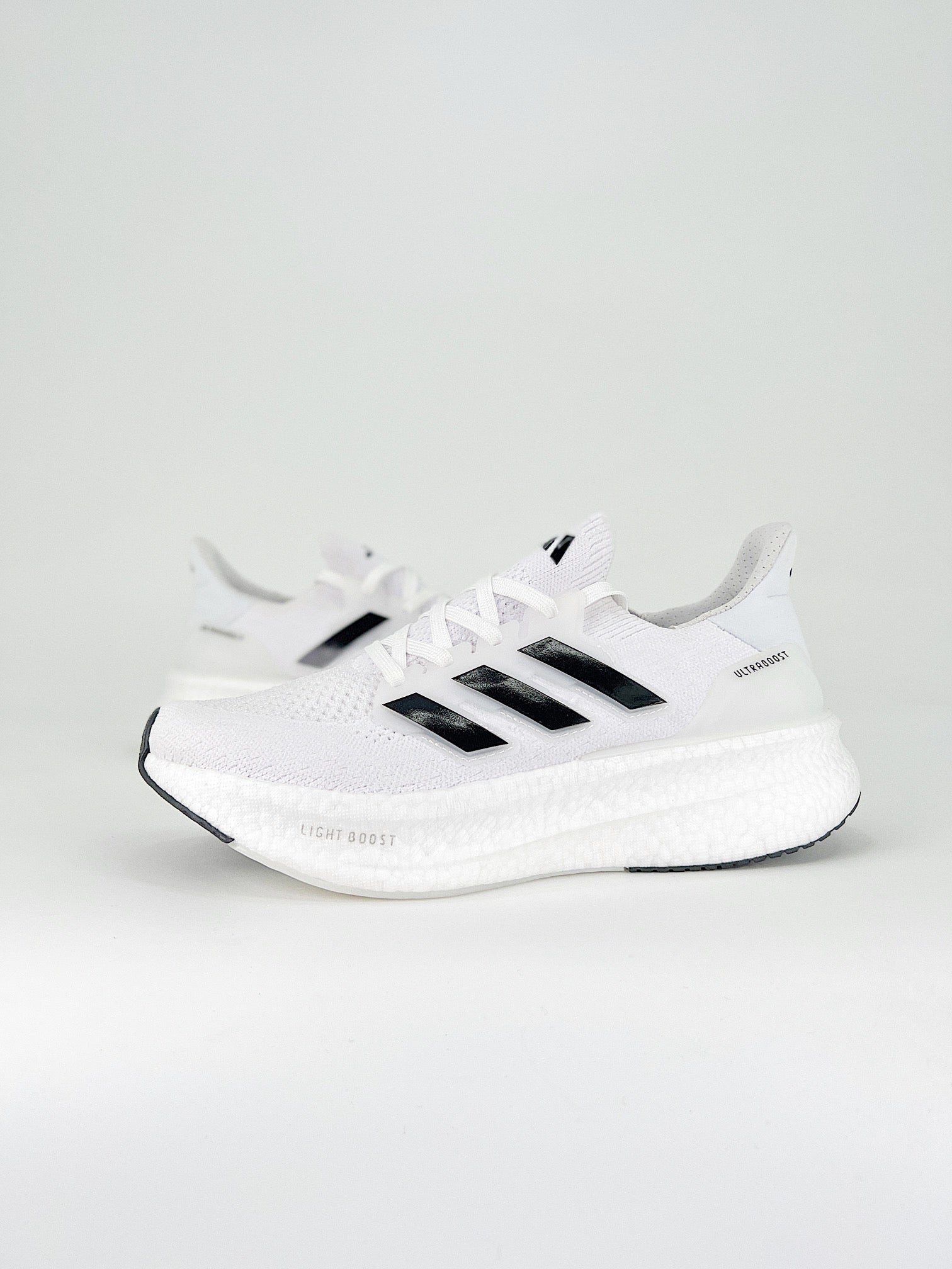 adidas Ultraboost 5.0