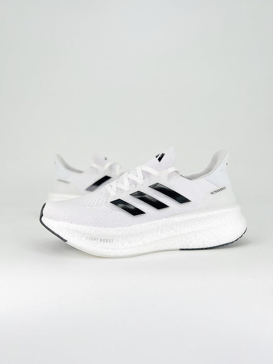 adidas Ultraboost 5.0