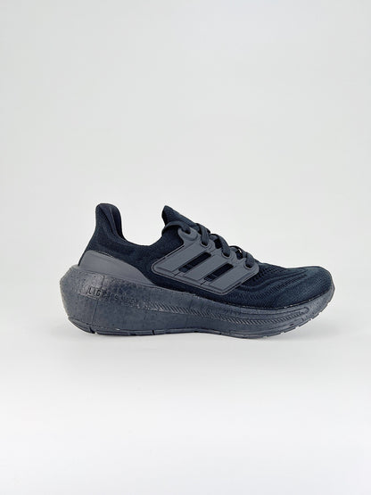 Adidas ULTRABOOST LIGHT