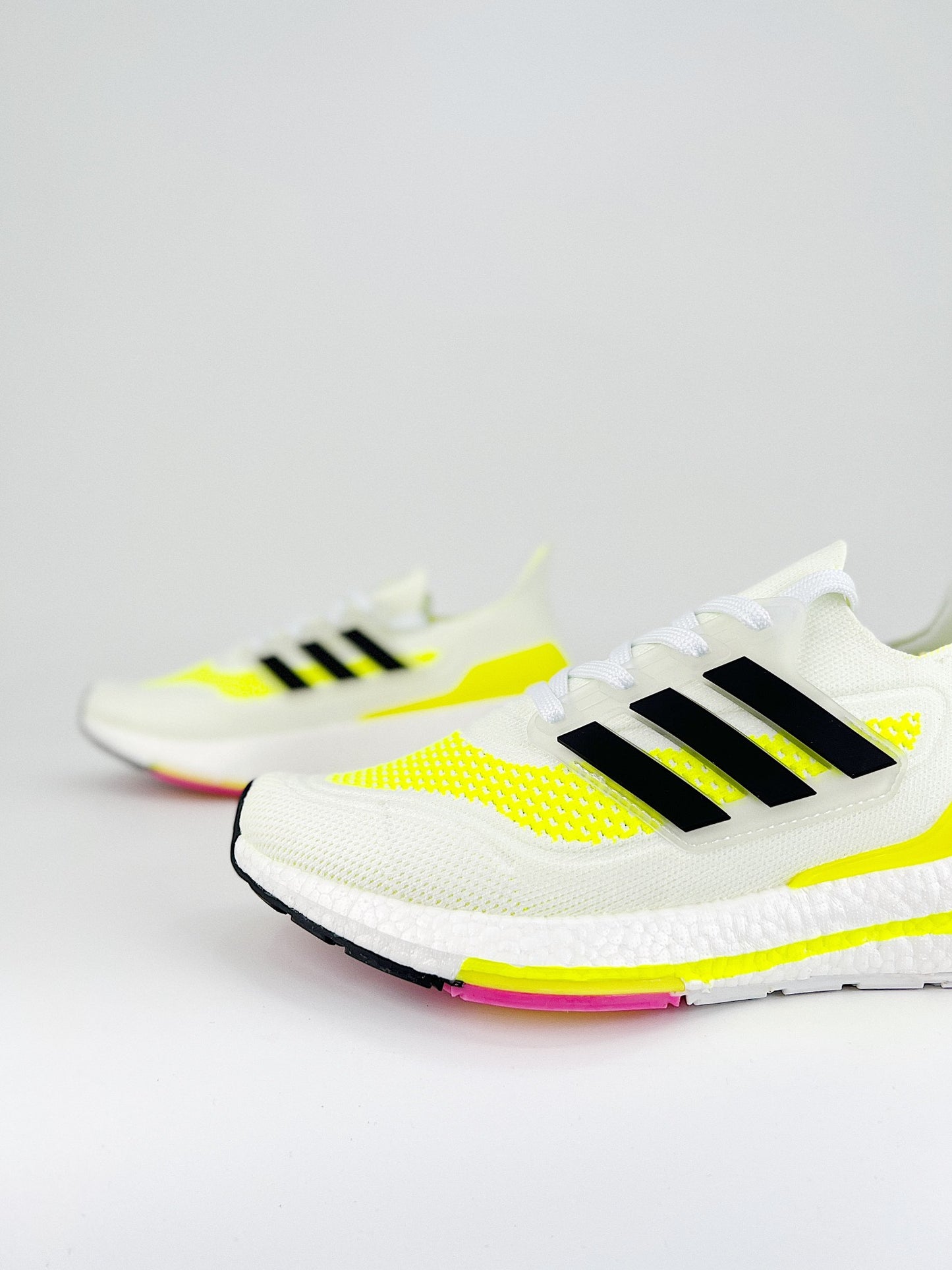 Adidas UltraBoost 21