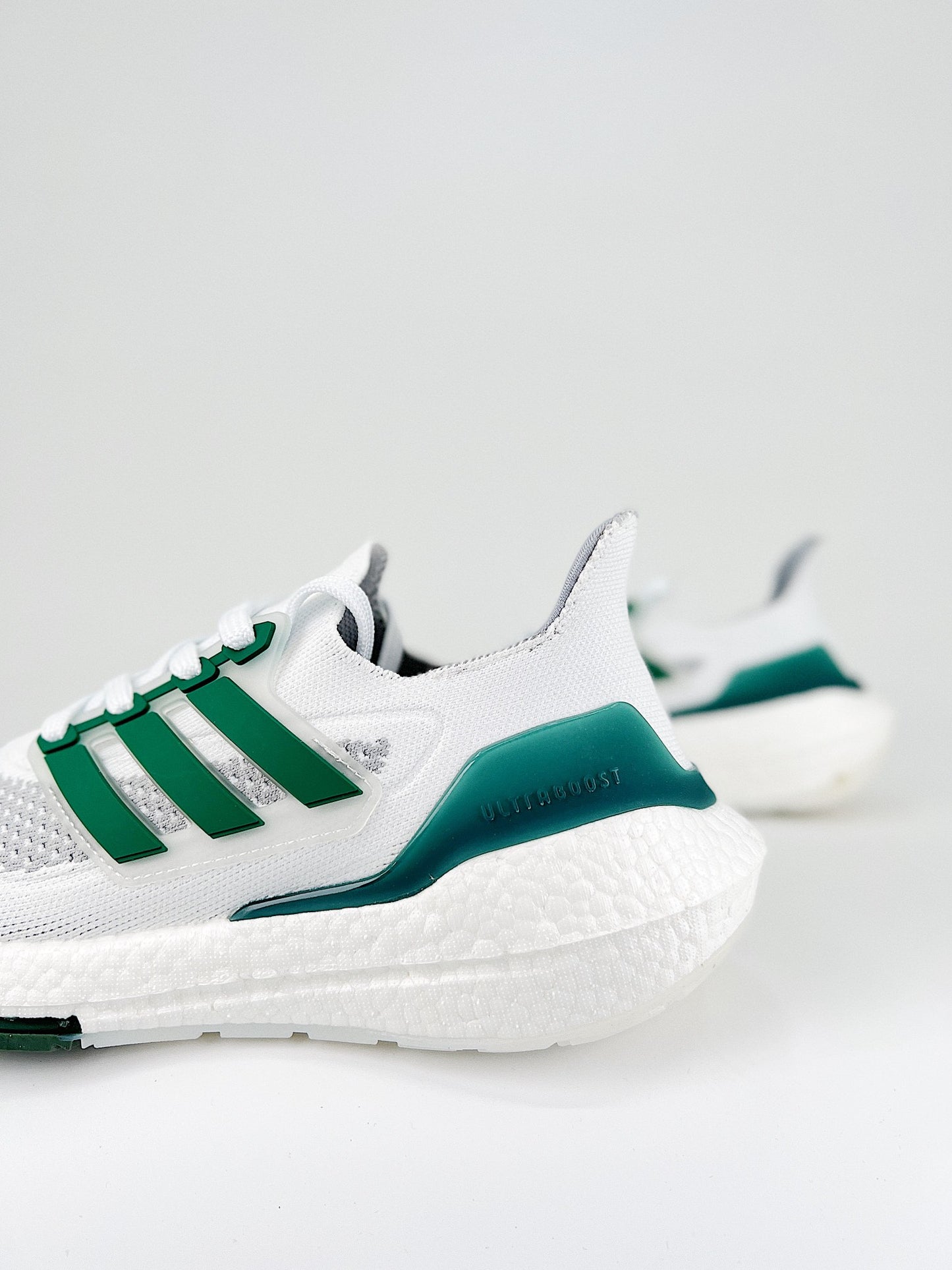 Adidas UltraBoost 21