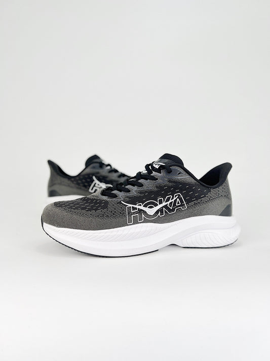 HOKA MACH 6