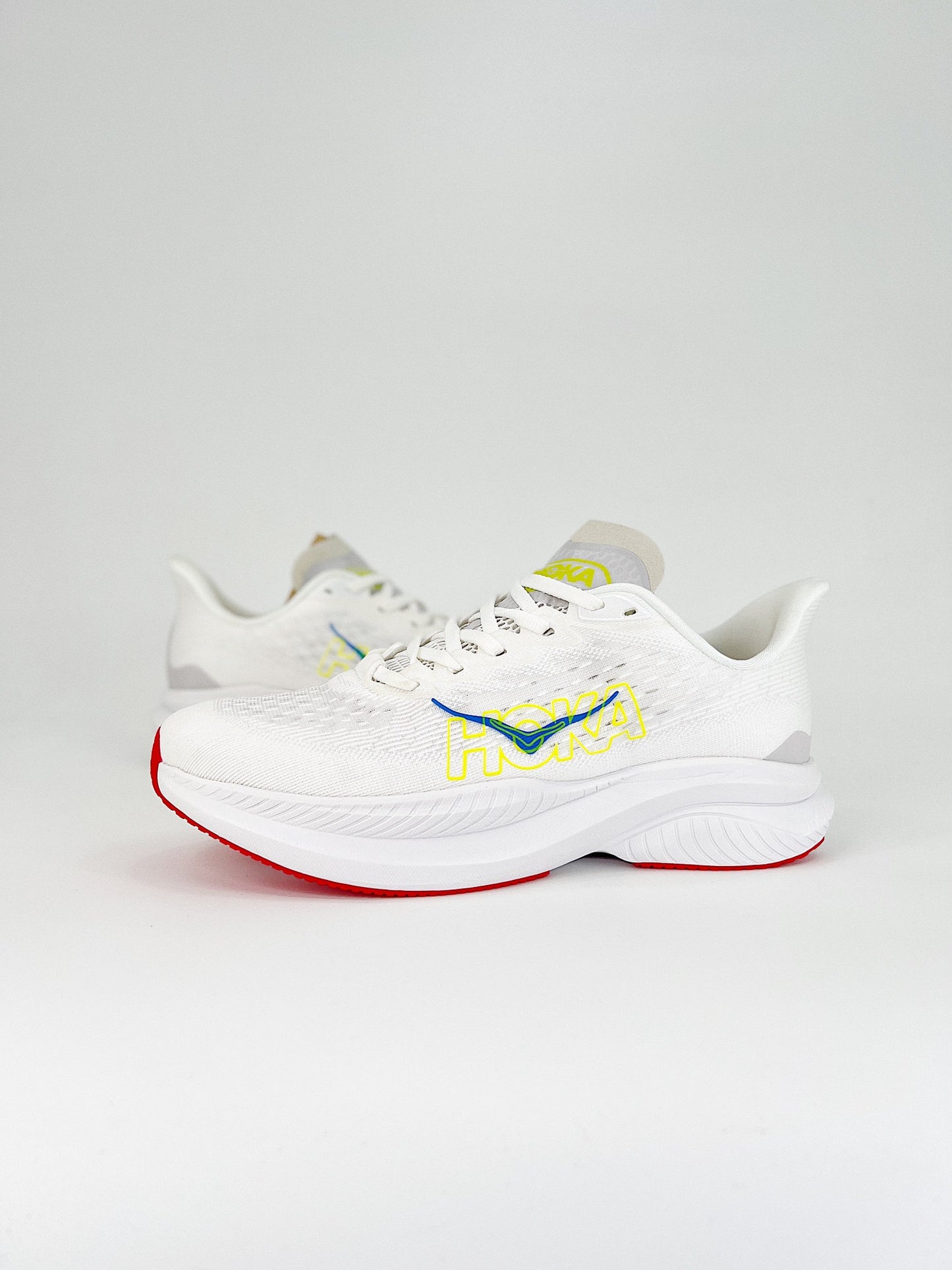 HOKA MACH 6
