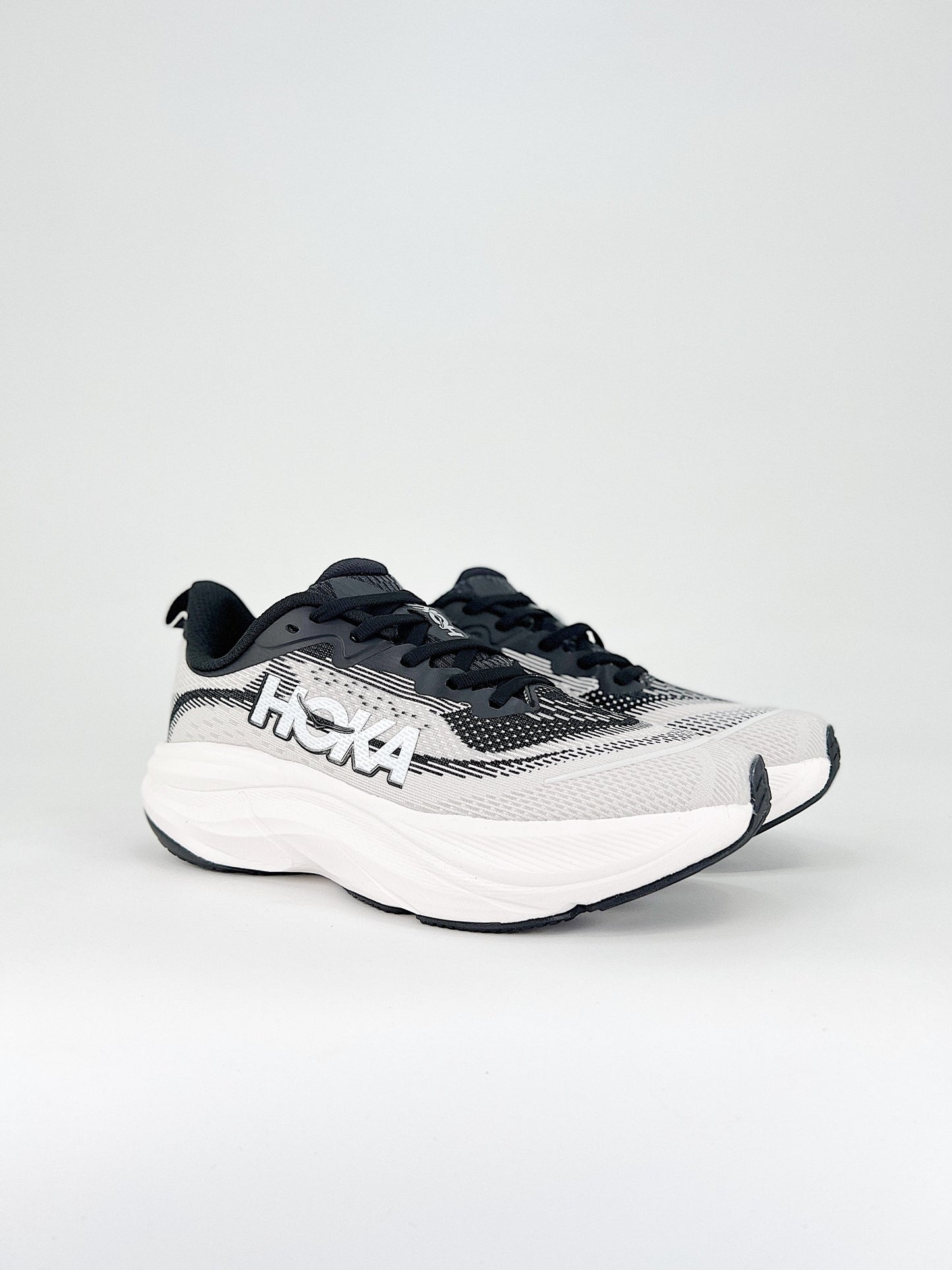 HOKA M SKYFLOW