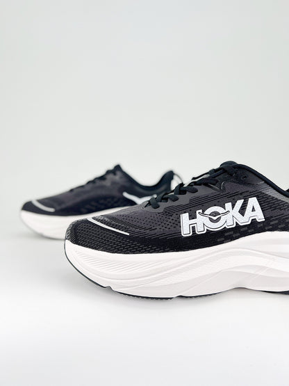 HOKA M SKYFLOW