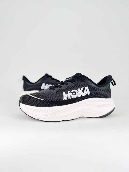 HOKA M SKYFLOW