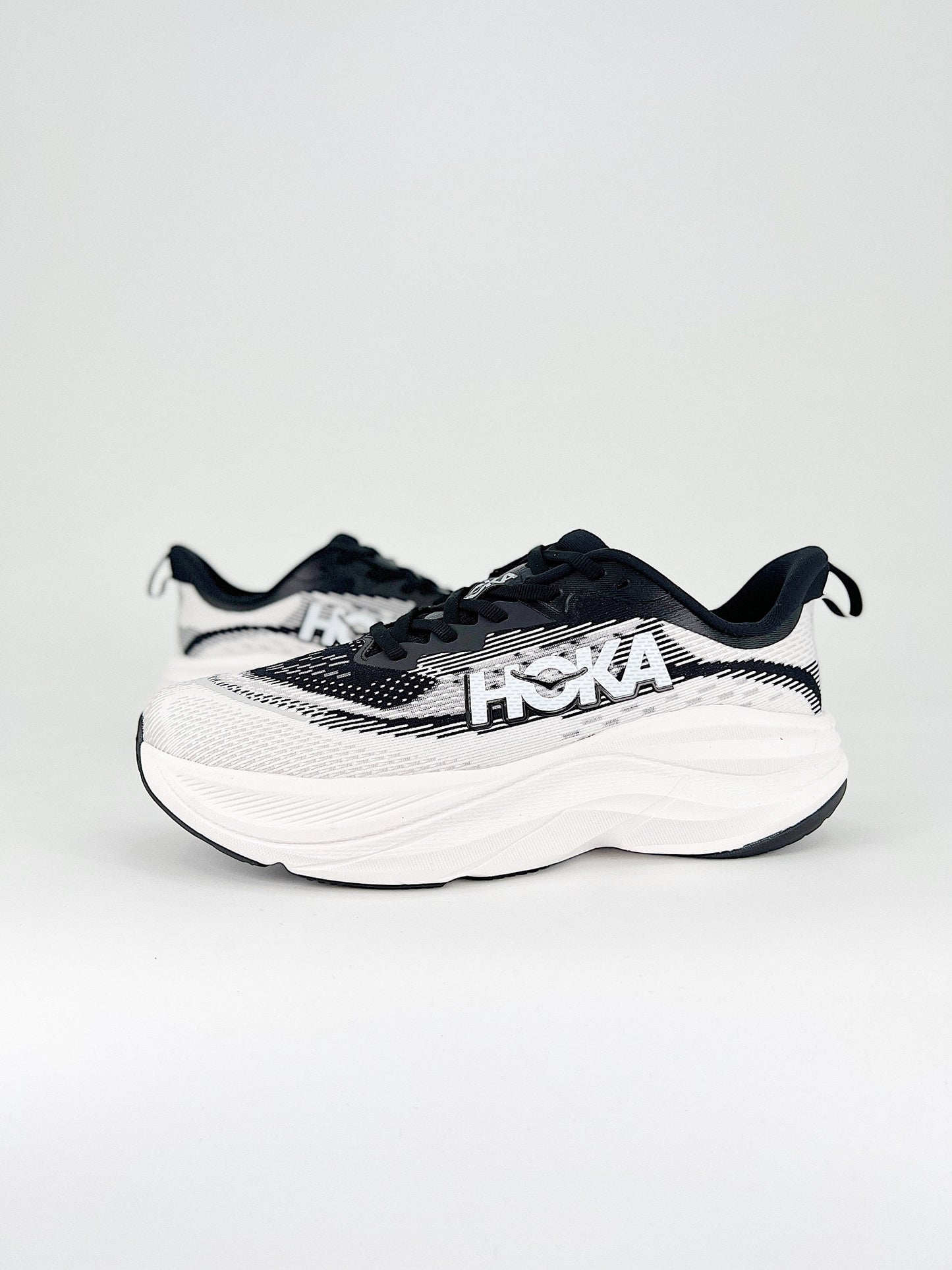 HOKA M SKYFLOW