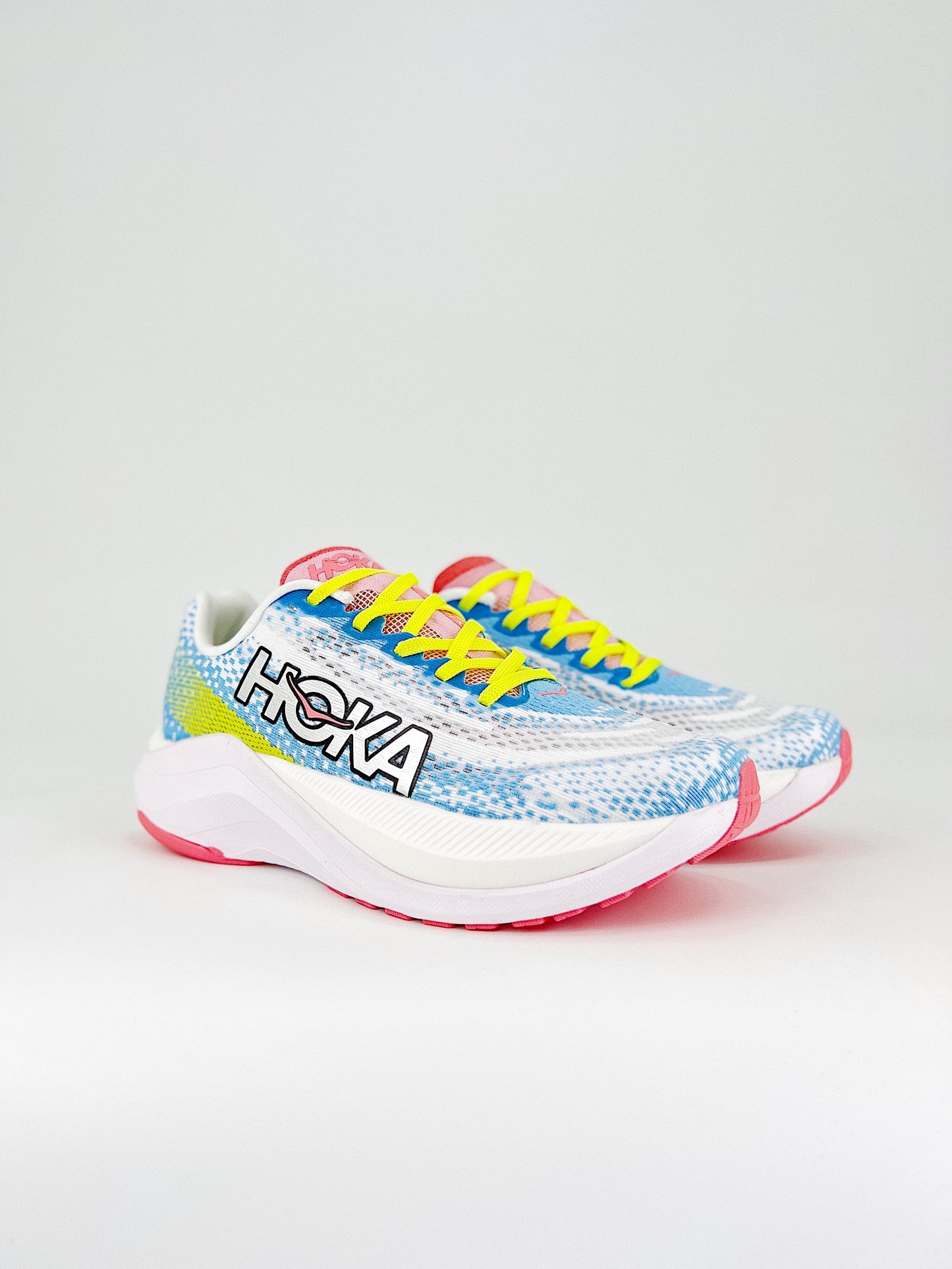HOKA W MACH X