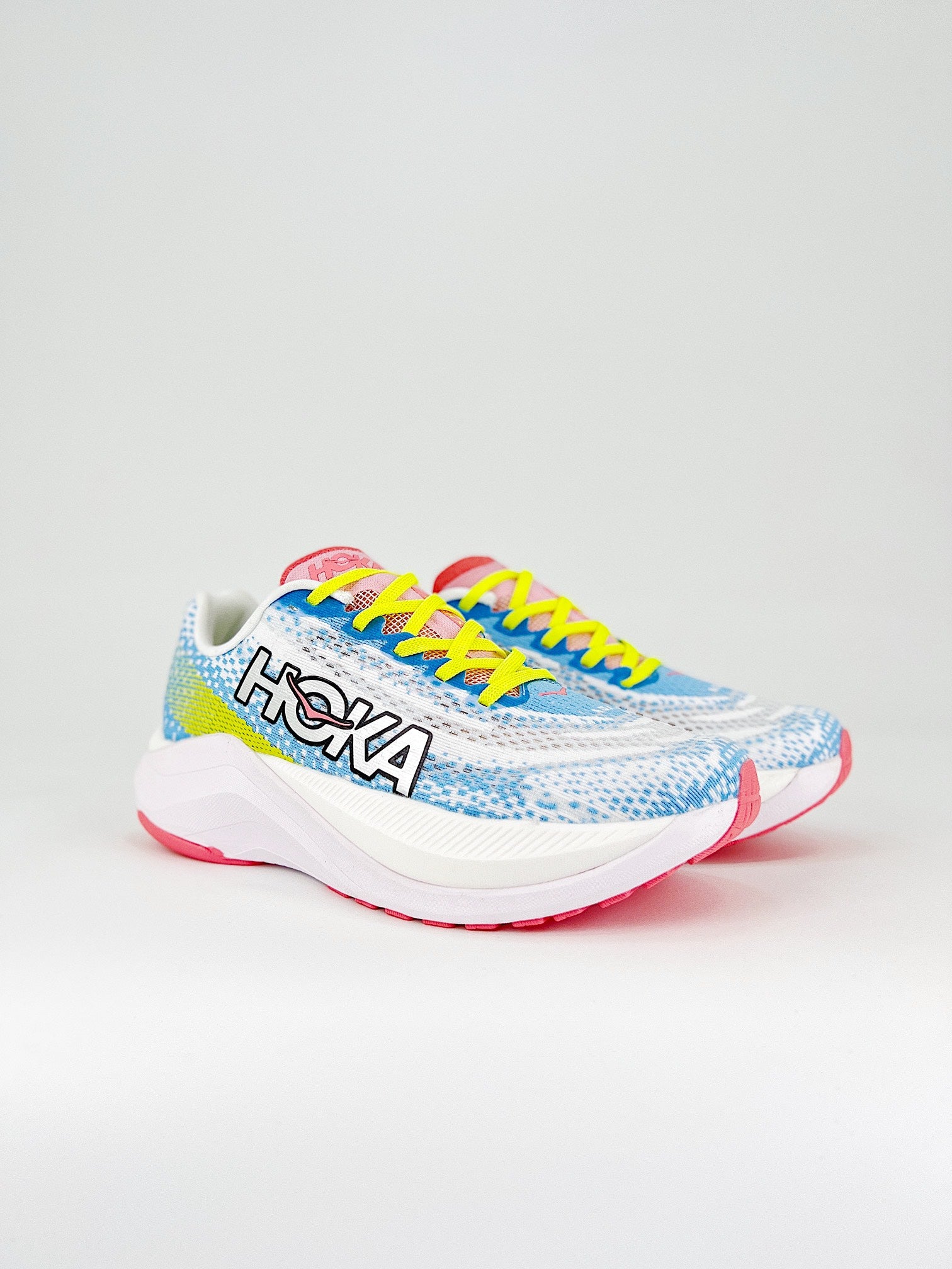 HOKA W MACH X