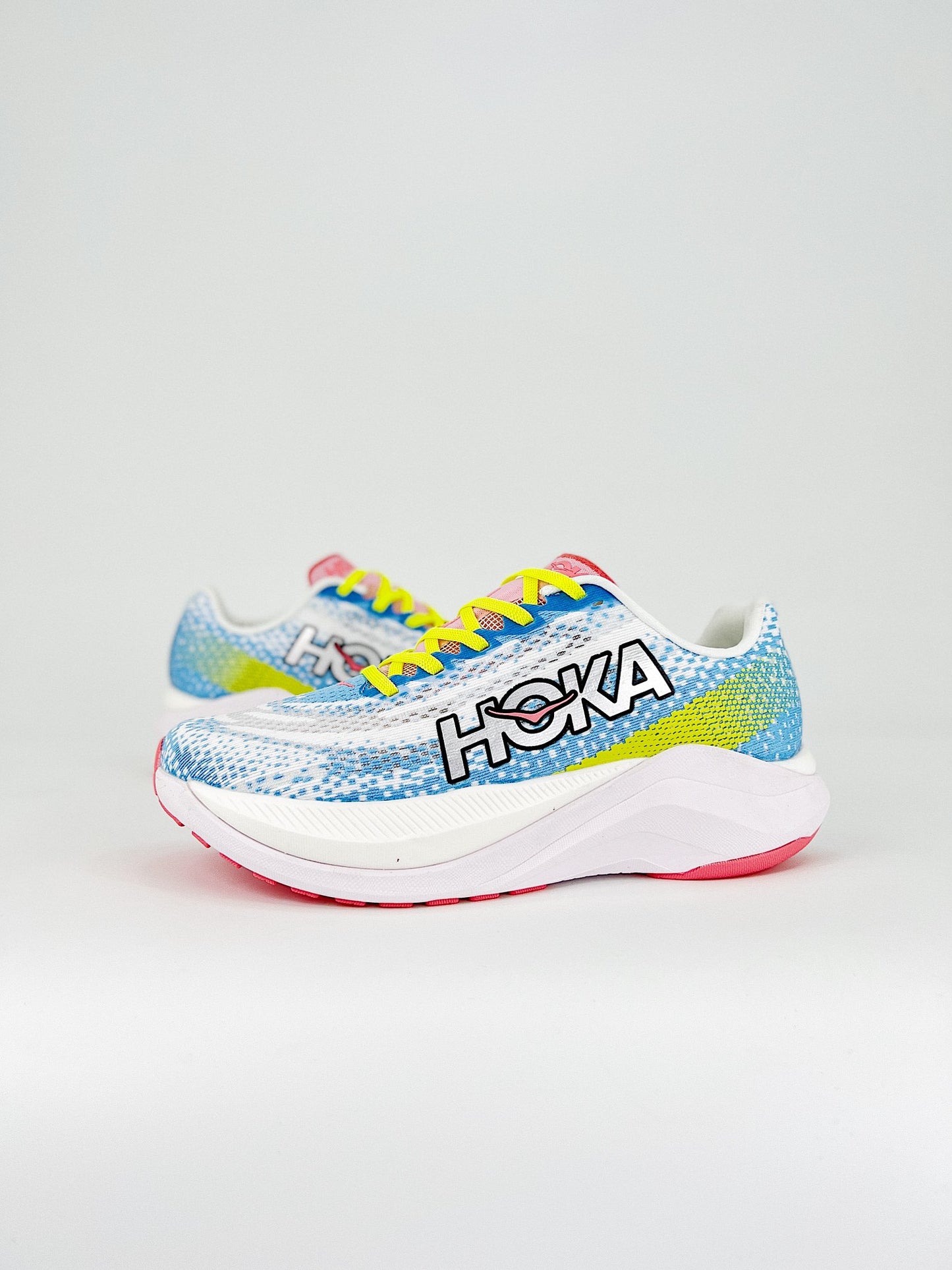 HOKA W MACH X