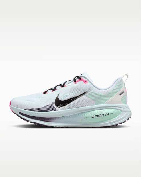 Nike Vomero Plus
