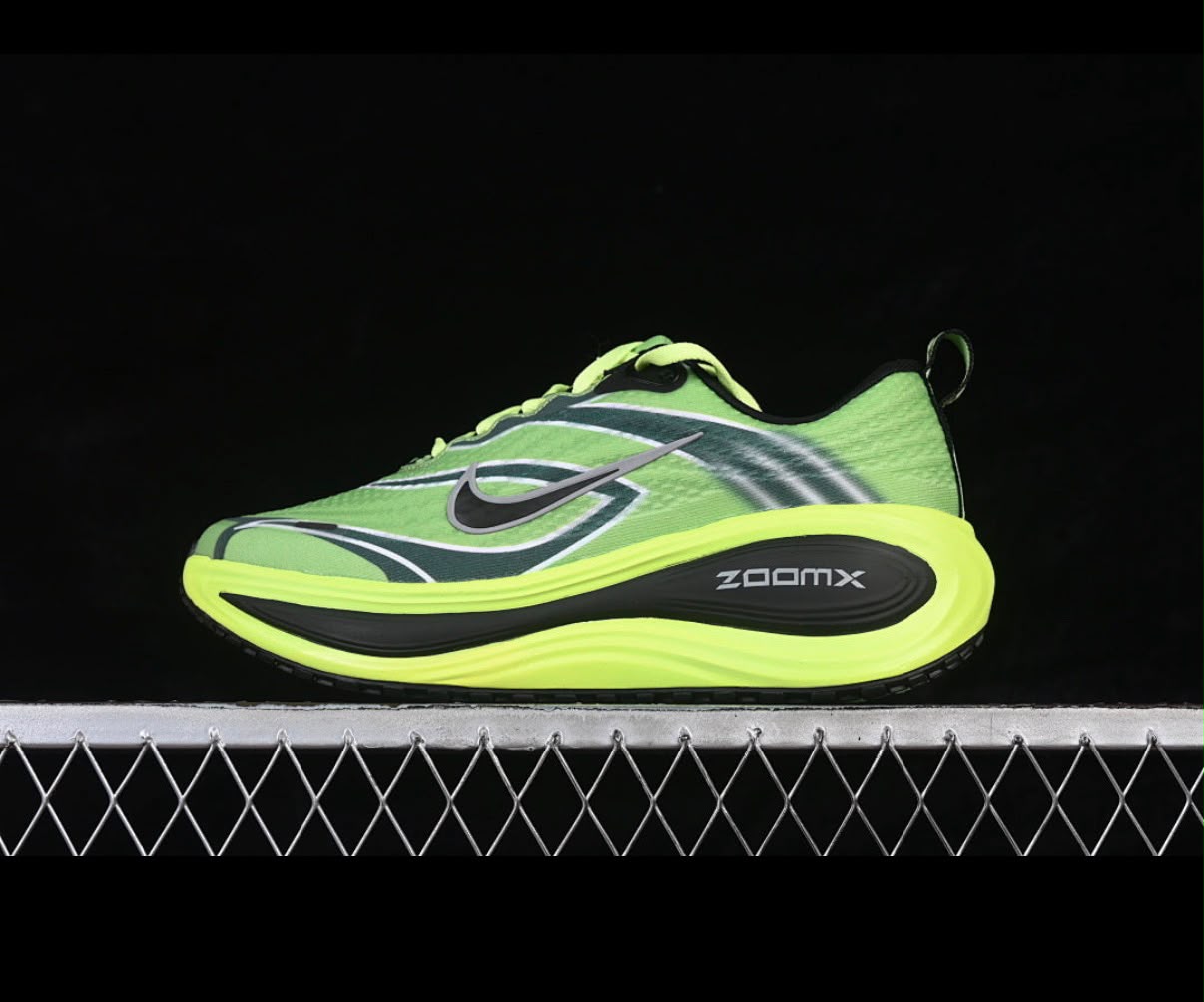 Nike Vomero Plus