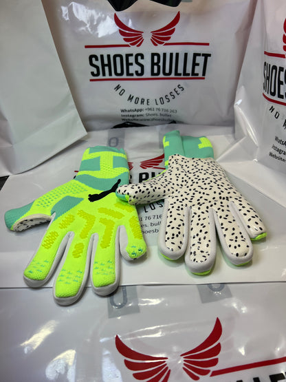 Football gloves