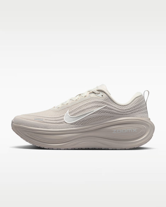 Nike vomero plus beige