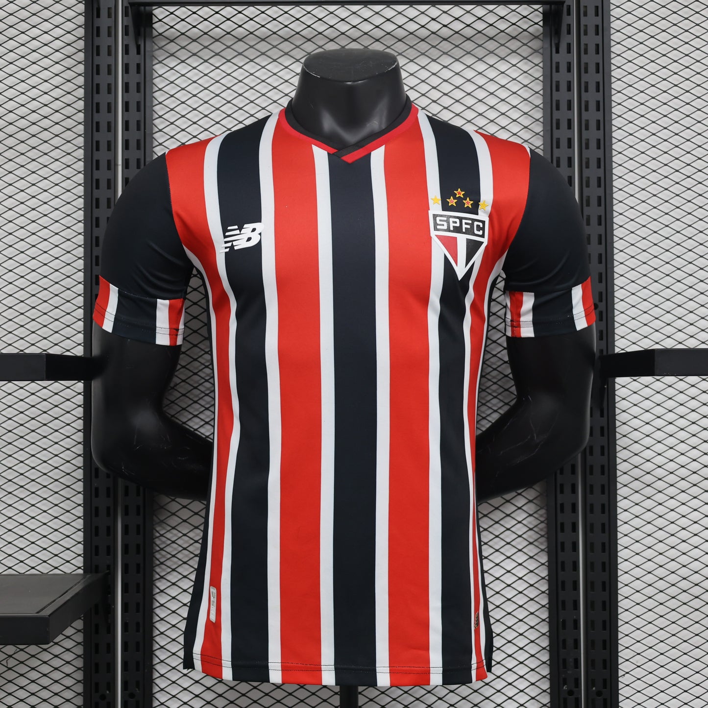 24/25 Player version of Sao Paulo’s second away game S-4XL