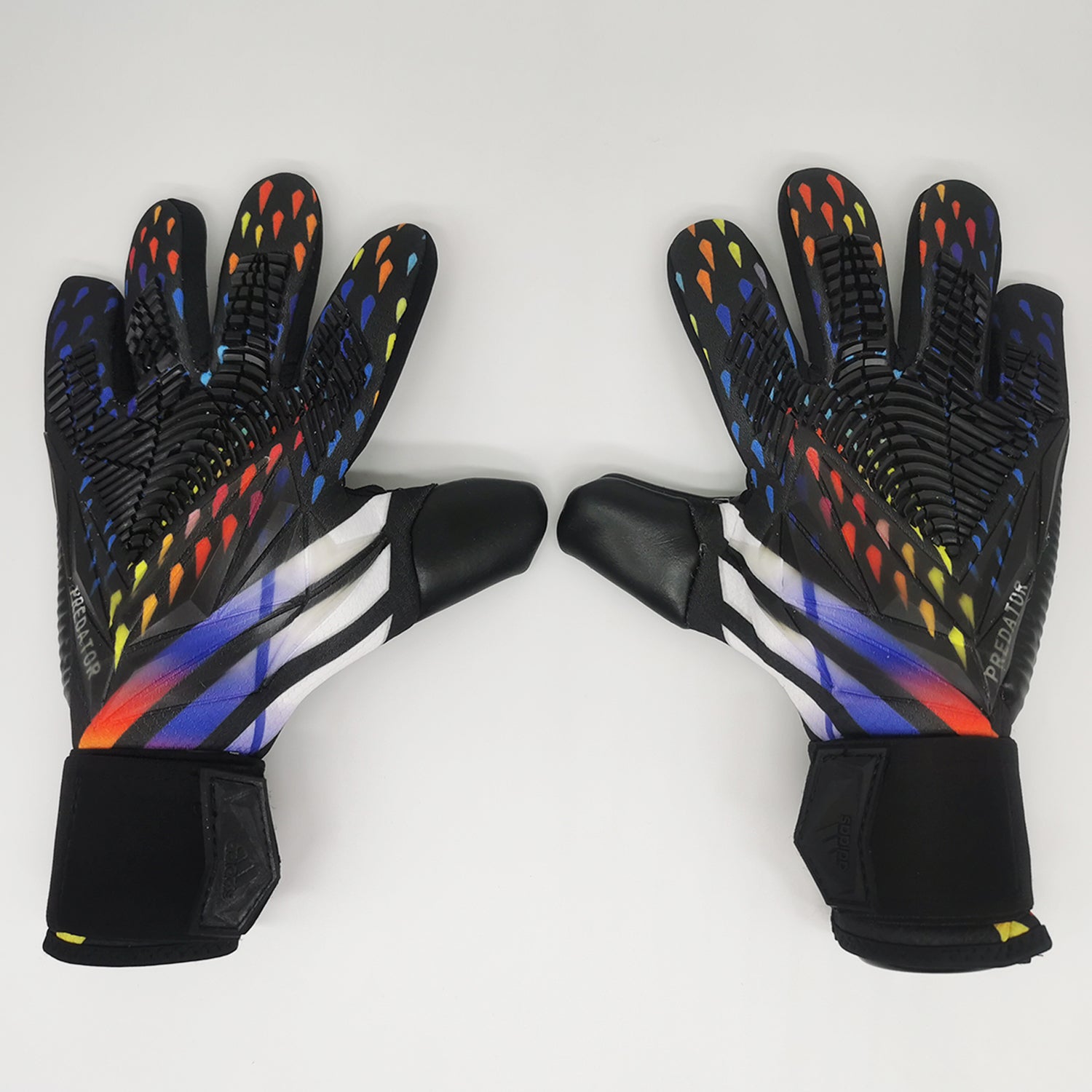 adidas gloves black