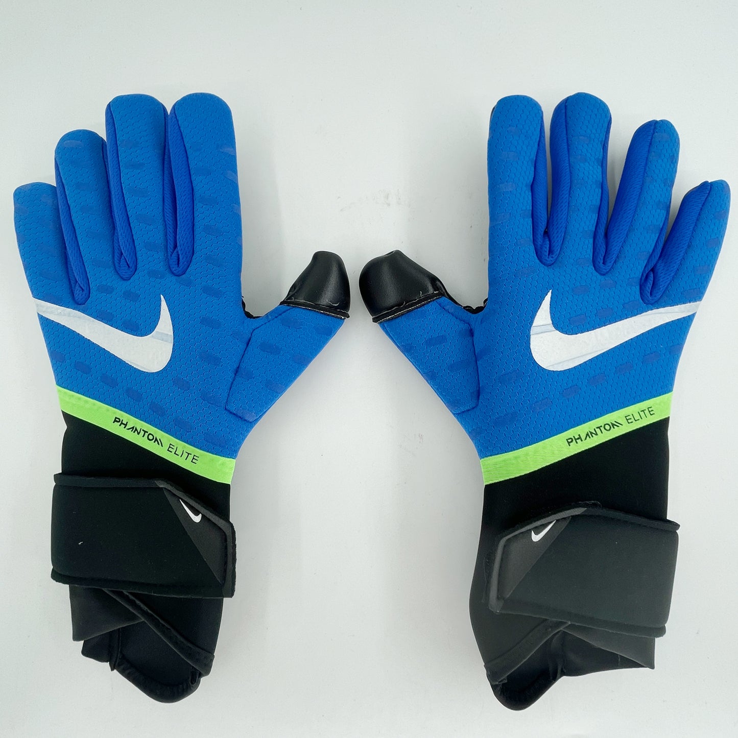 nike gloves blue and black