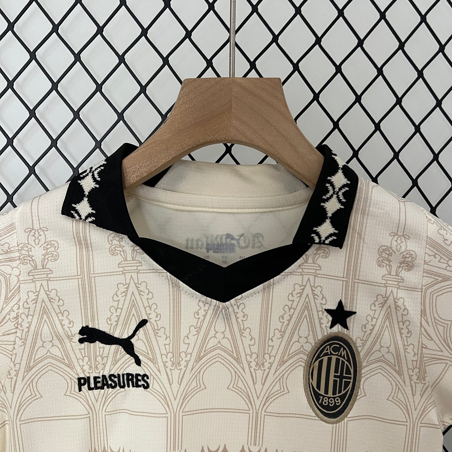 24/25 kids AC Milan special edition size: 16-28