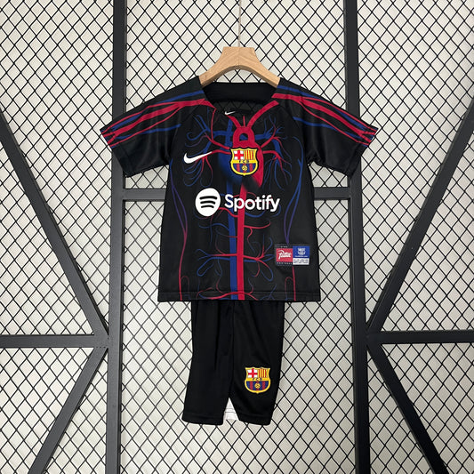 23/24 kids Barcelona special edition size: 16-28