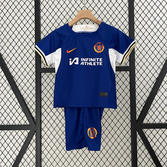 23/24 kids Chelsea home size: 16-28