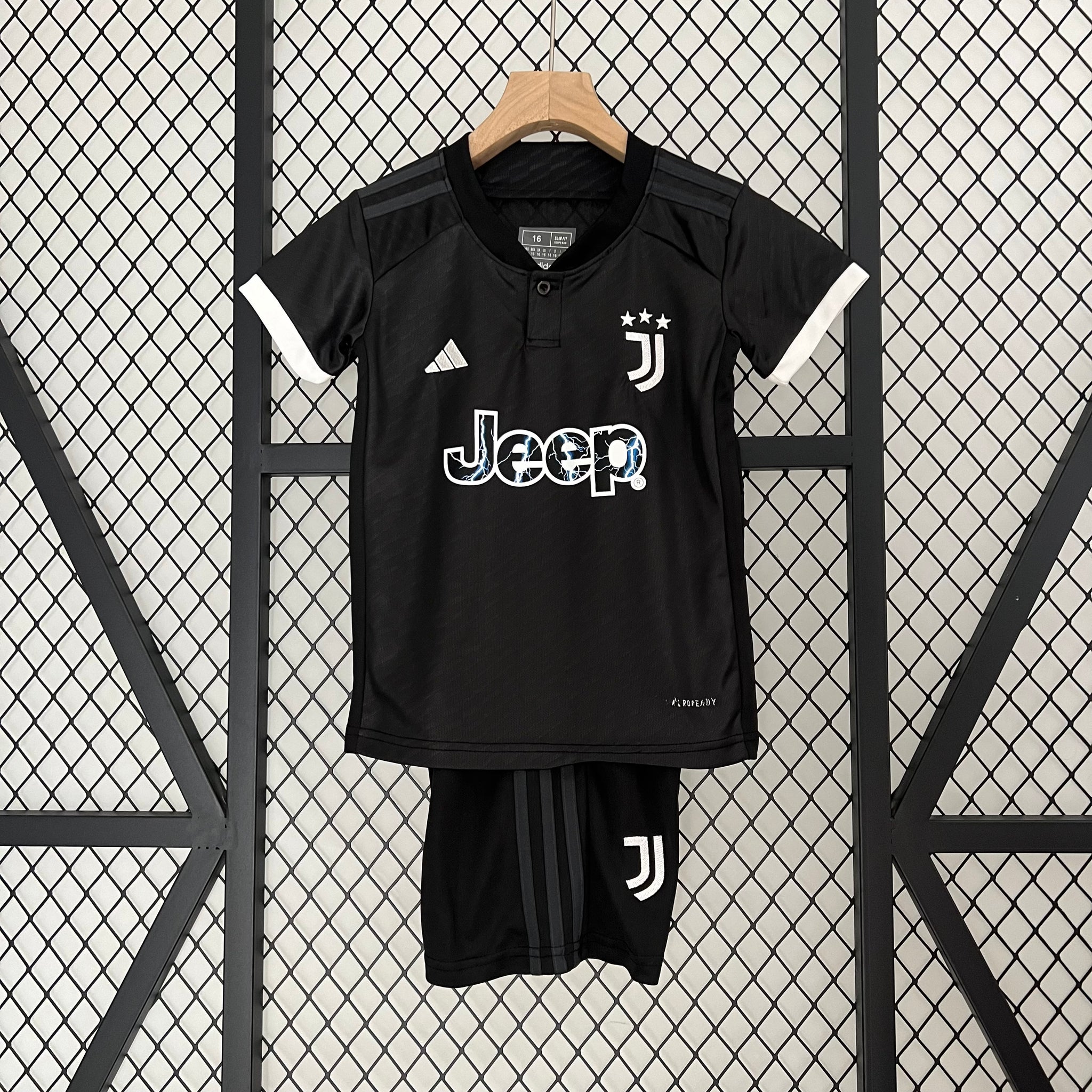 23/24 kids Juventus third away size: 16-28
