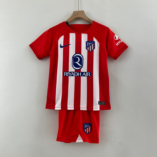 23/24 Kids Atletico Madrid home size: 16-28